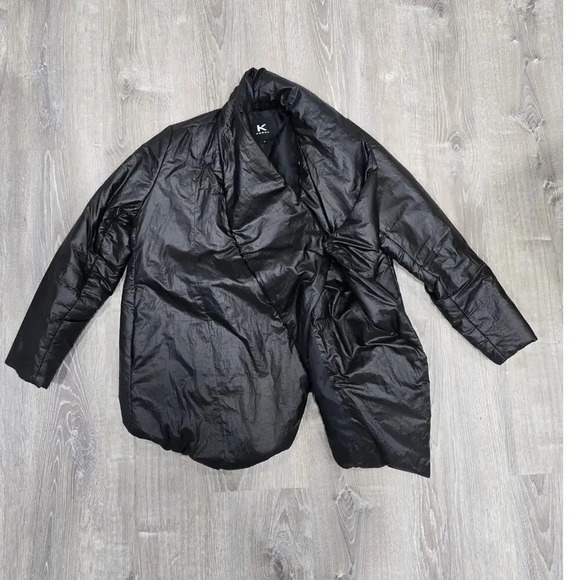 Koral Assymetric  Fay Kimono Puffer Jacket size M - Picture 5 of 7